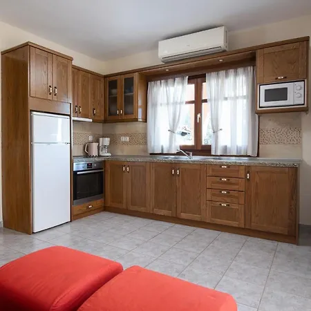 Vetrinos Apartment *