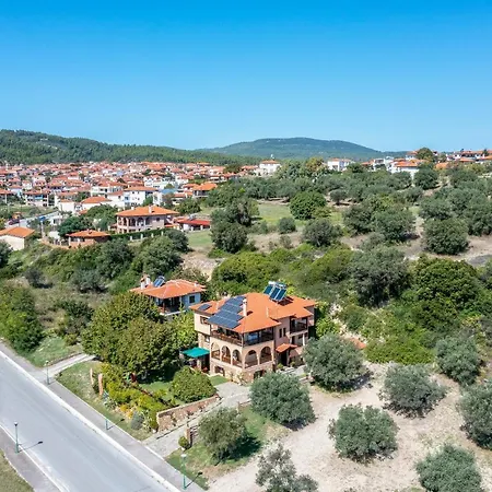 Vetrinos Agios Nikolaos (Chalkidiki)